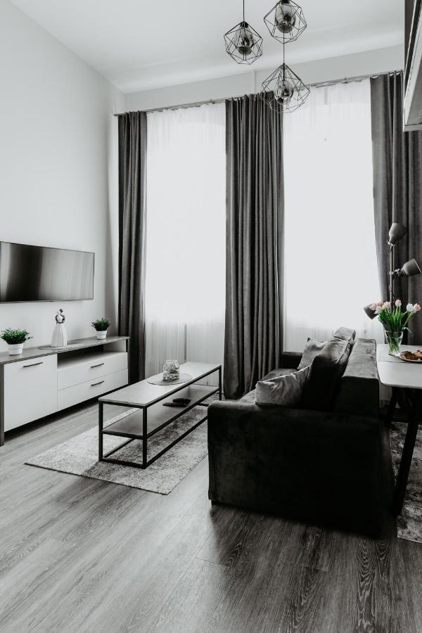 Familia Apartments Vilnius Exterior photo