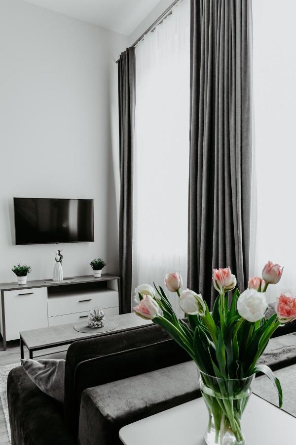 Familia Apartments Vilnius Exterior photo